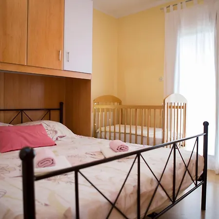 Schoenes Emma By Interhome